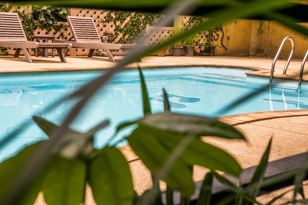 United Place Bangsaen Екстериор снимка